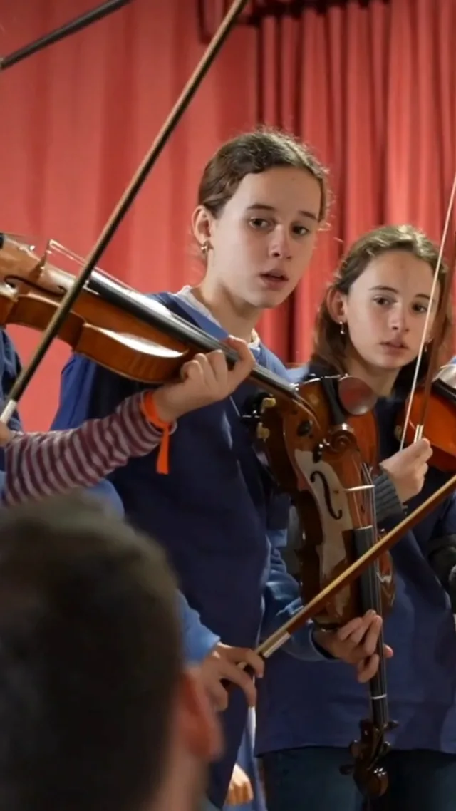 ¡MUSIKIDS 2025 fue un éxito! 
Disfrutamos del talento musical de pequeños y mayores y de la dedicación de los profesores y organizadores. 
¡Gracias a todos por vuestra participación y sigamos haciendo disfrutar a otros de la música!

Puedes ver el video completo en nuestro canal de Youtube: https://youtu.be/ELhlJGxmiyA?si=kB8LTdz5cFmcRhQM

¡Muchas gracias por vuestro apoyo!
@irlandesaselsoto 
@sagradocorazonrosales 
@fesbchamartin 
@bc_feye 
@colegio_fuenllana 
@colegiojpiialcorcon 
@juanpabloii_parla 
@internacional_aravaca 
@stellamarislagavia 
@colegioschoenstattpozuelo 
@colegioarturosoria 
@colegiosanignaciodeloyola 
@colegio_edith_stein 
stella_maris_college

#Musikids #Encuentromusikids #tempomusical #musicaparaniños #GradoMusical
